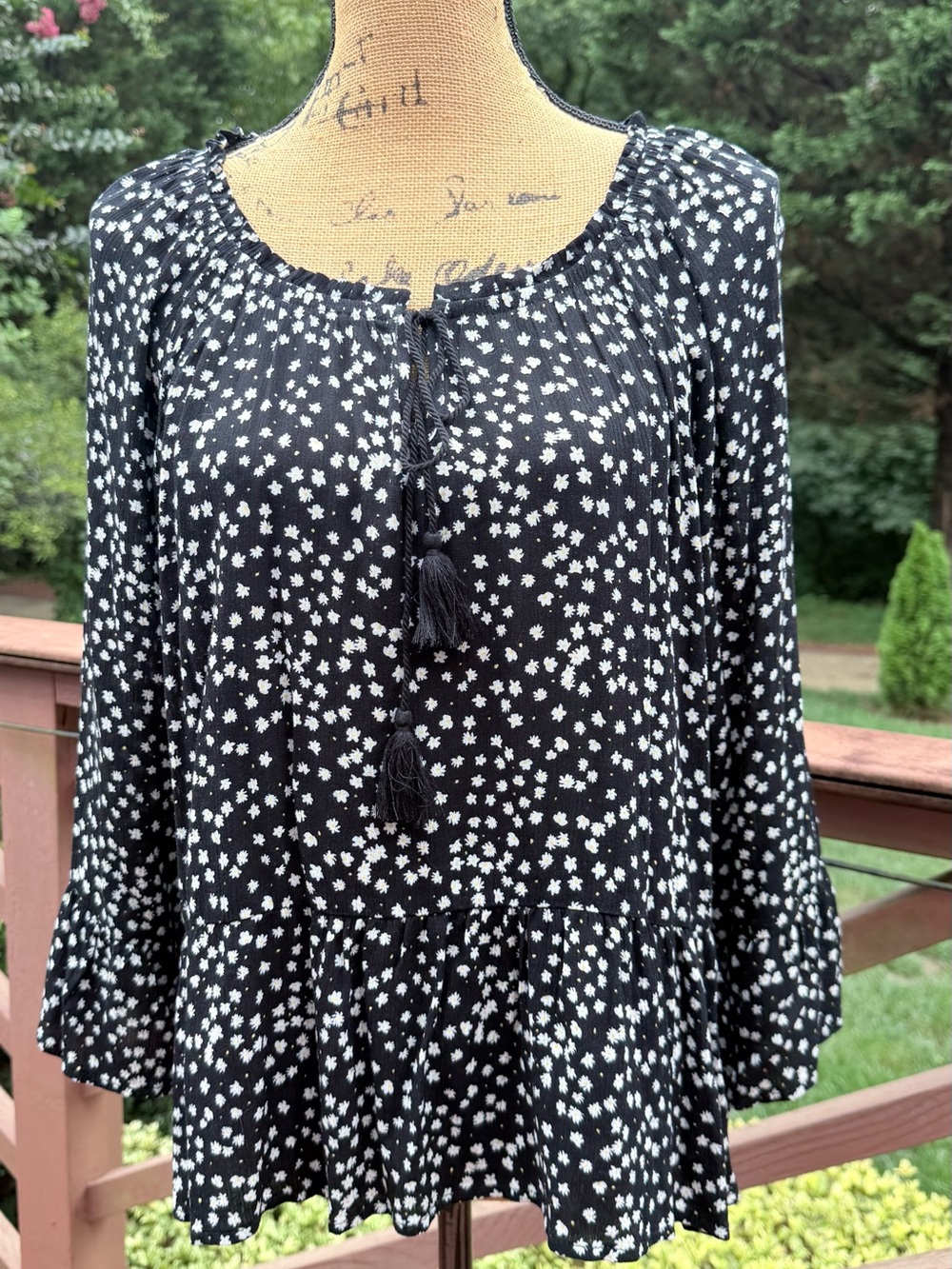 Black with white flowers daisies Print Peasant Blouse